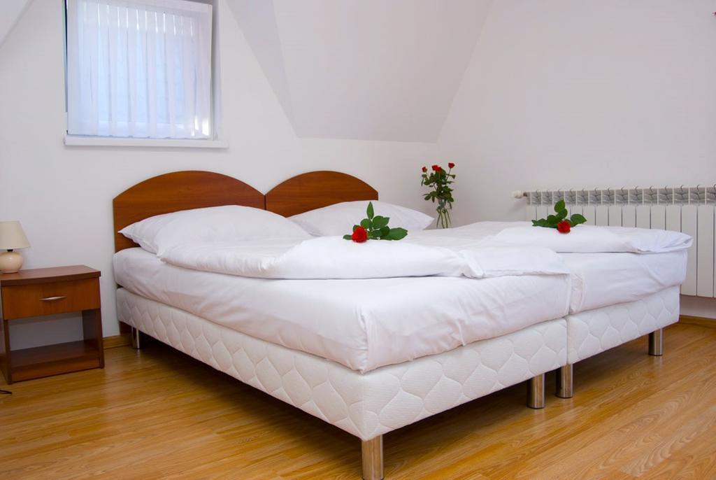 Czerwone Wierchy - Sauna I Jacuzzi Wliczone W Cene Pobytu! Bialka Tatrzanska Rum bild